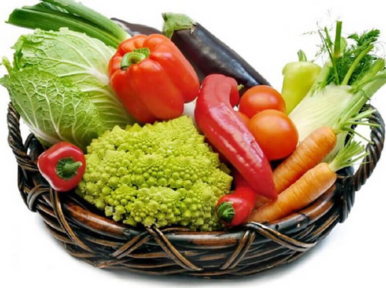 Բանջարեղենը զամբյուղի մեջ